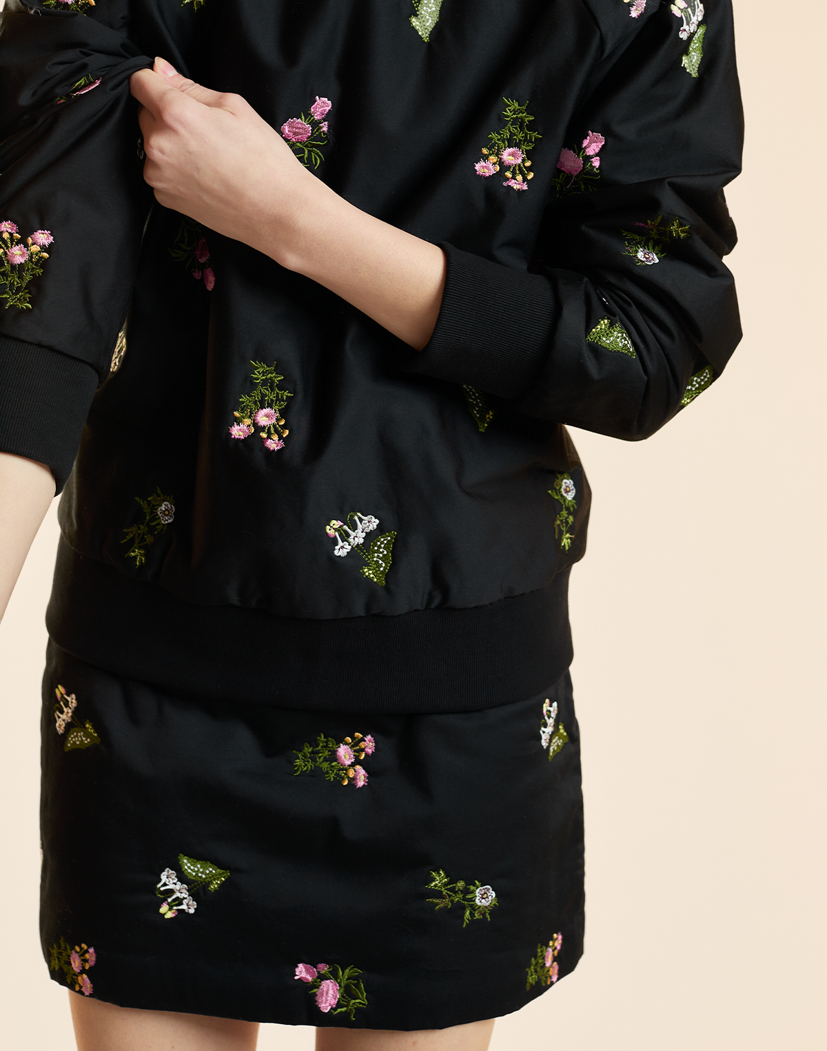 Bouquet Embroidered Pullover | Cynthia Rowley Clothing|Sale