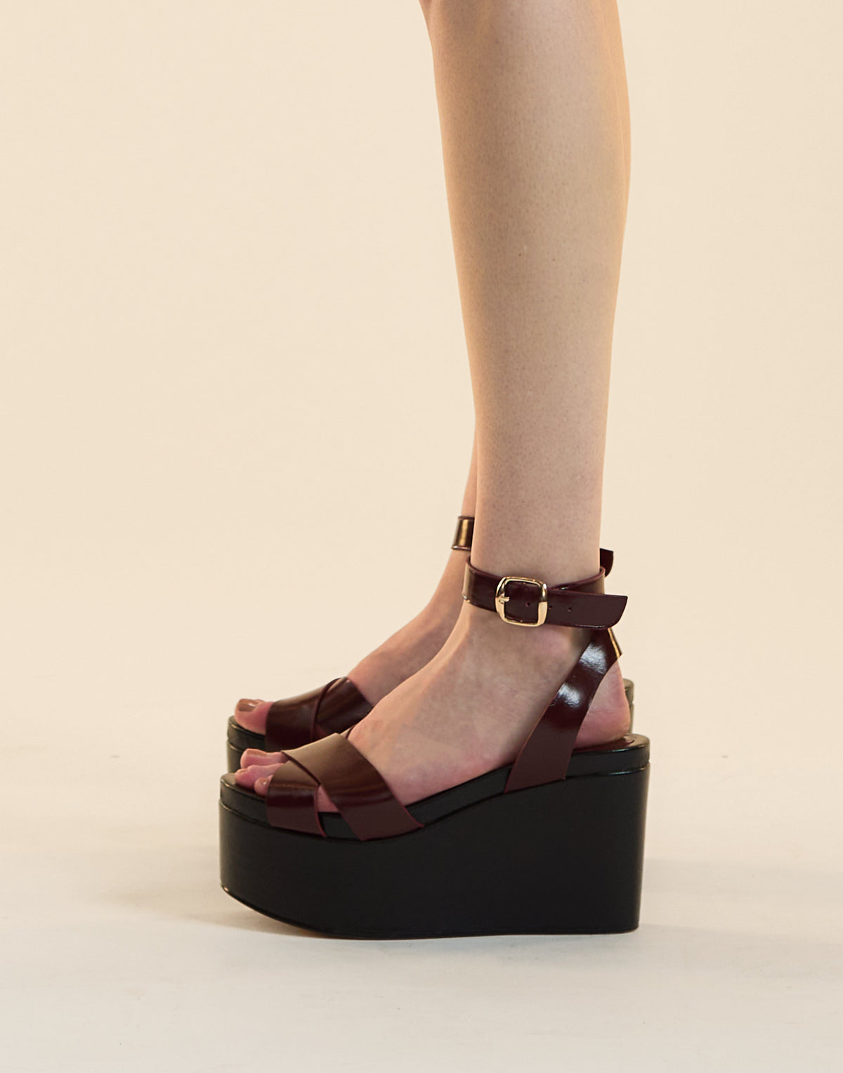 Lisse Platform Sandals | Cynthia Rowley Accessories|Sale